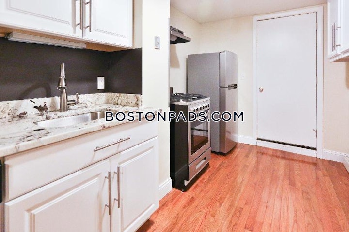 east-boston-apartment-for-rent-2-bedrooms-1-bath-boston-2400-4621973 