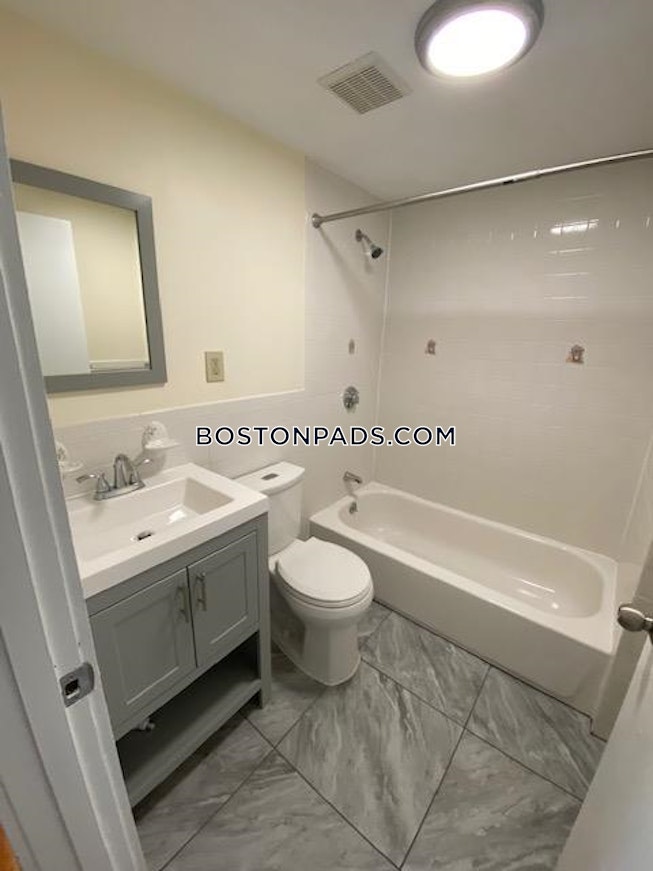 Cambridge - $4,500 /mo