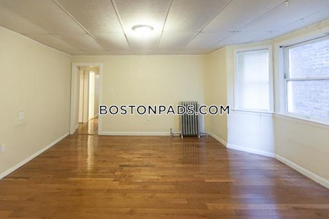 Bennington St. Boston photo 9