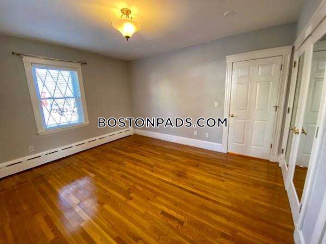 Chestnut Hill - $3,450 /mo