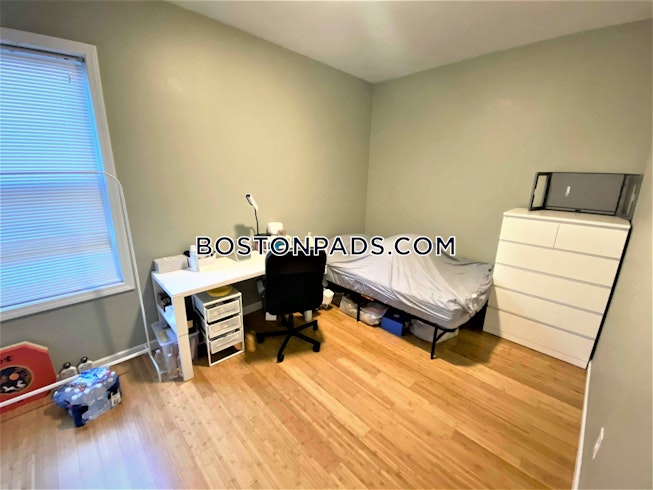 Boston - $5,500 /mo