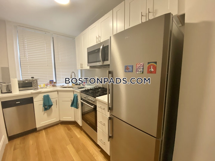 northeasternsymphony-apartment-for-rent-2-bedrooms-1-bath-boston-4100-4618259 