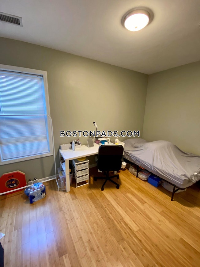 Boston - $5,500 /mo