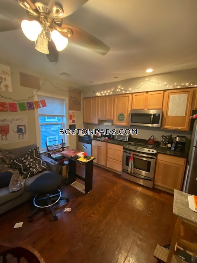 Roxbury Crossing - $4,300 /mo