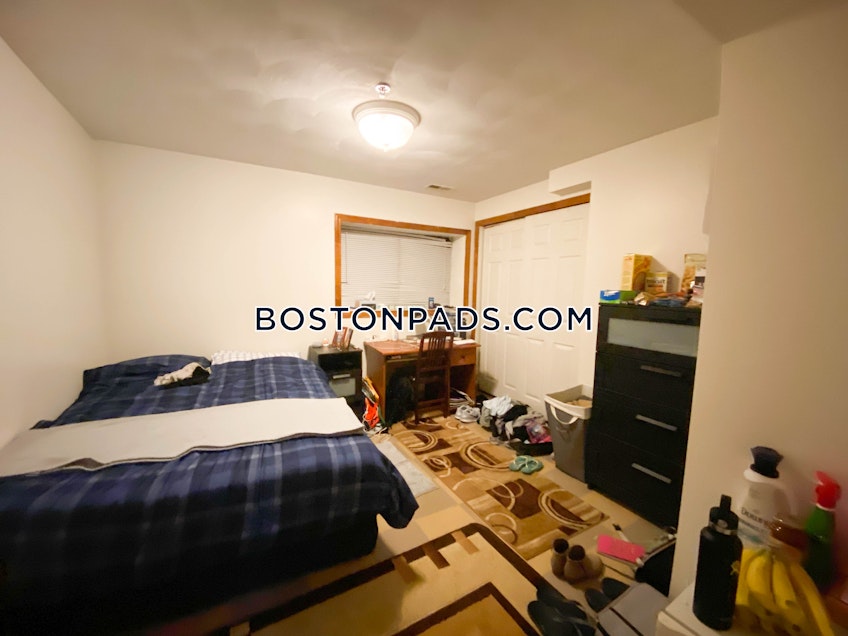 Boston - $2,500 /month