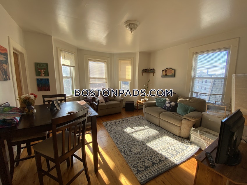 Boston - $3,600 /month