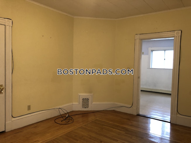 Somerville - $2,000 /mo