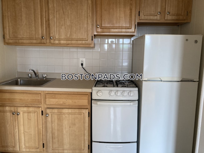 Boston - $1,500 /mo