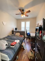 Boston - $4,400 /month