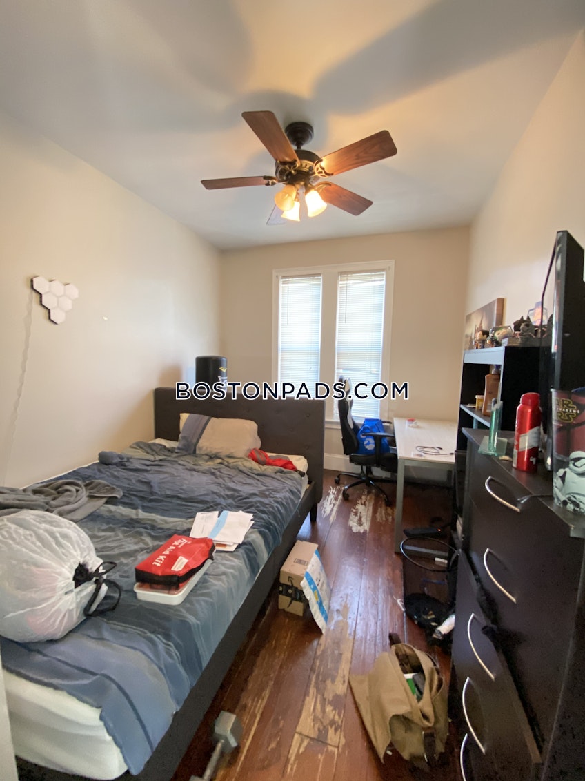 Boston - $4,400 /month