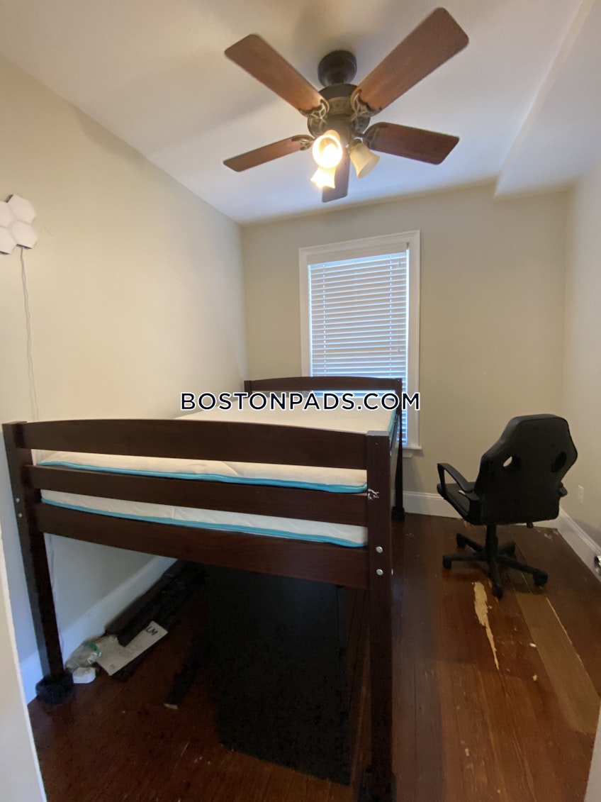 Boston - $4,400 /month