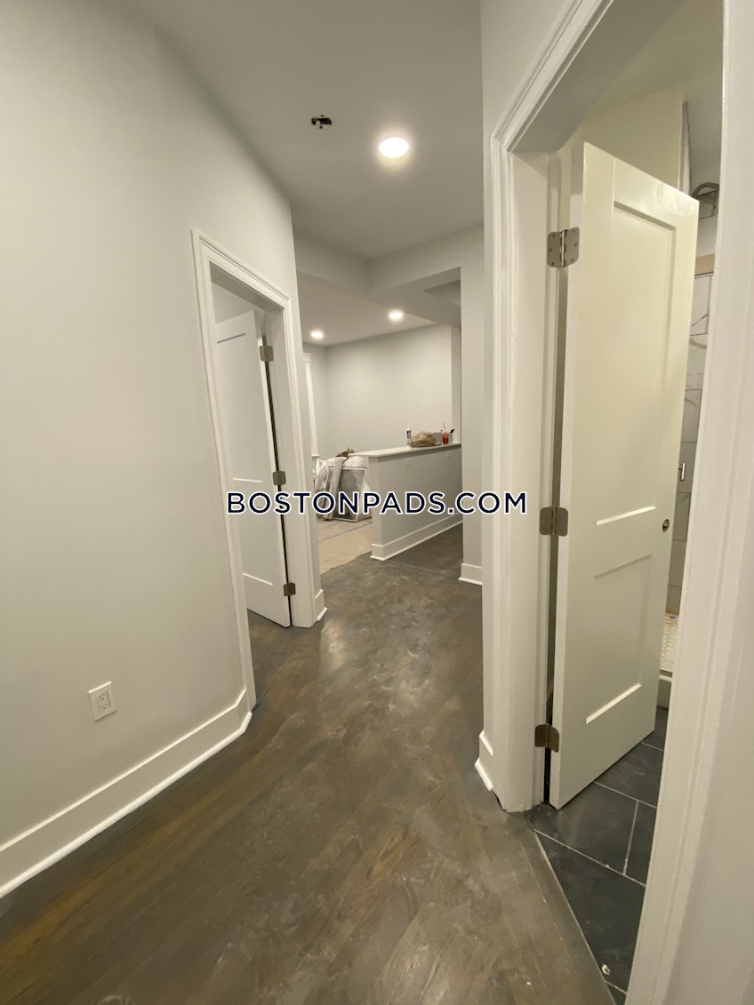 Boston - $2,800 /month