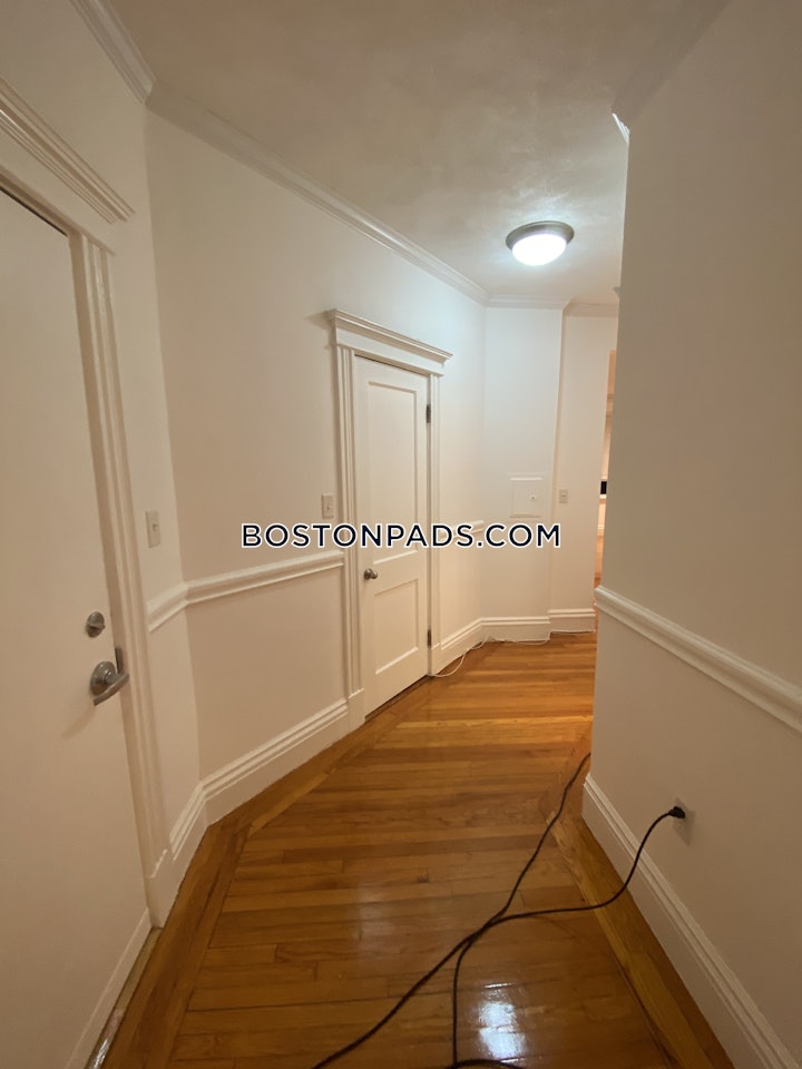 fenwaykenmore-apartment-for-rent-1-bedroom-1-bath-boston-2900-4542611 