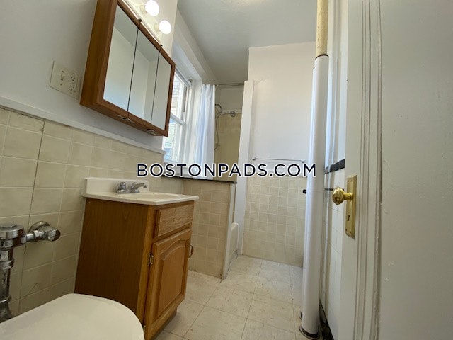 Boston - $1,725