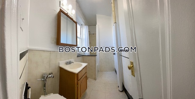 Boston - $1,725