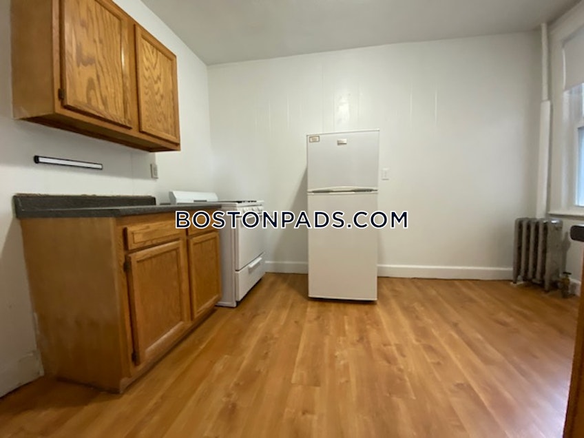 Boston - $2,050 /month