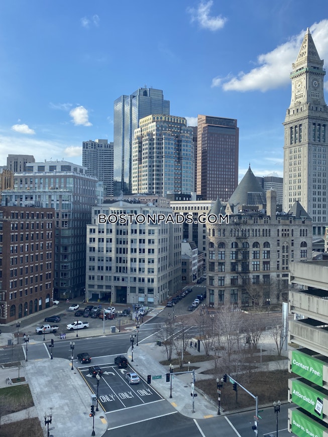 Boston - $4,900 /mo