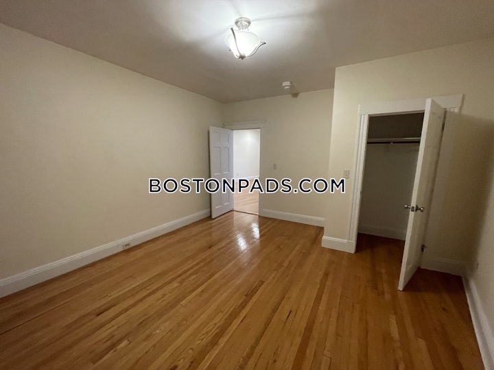 brighton-apartment-for-rent-3-bedrooms-1-bath-boston-4200-4586306 