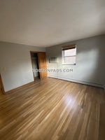 Newton - $2,800 /month