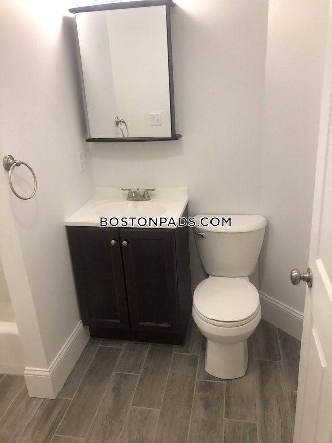 Chelsea - $3,000 /mo