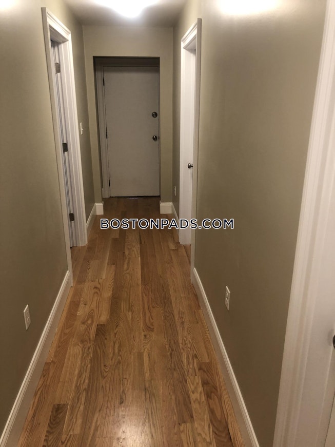 Chelsea - $3,000 /mo