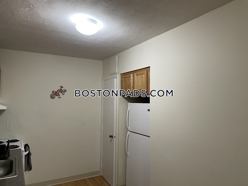 Boston - $2,175 /month
