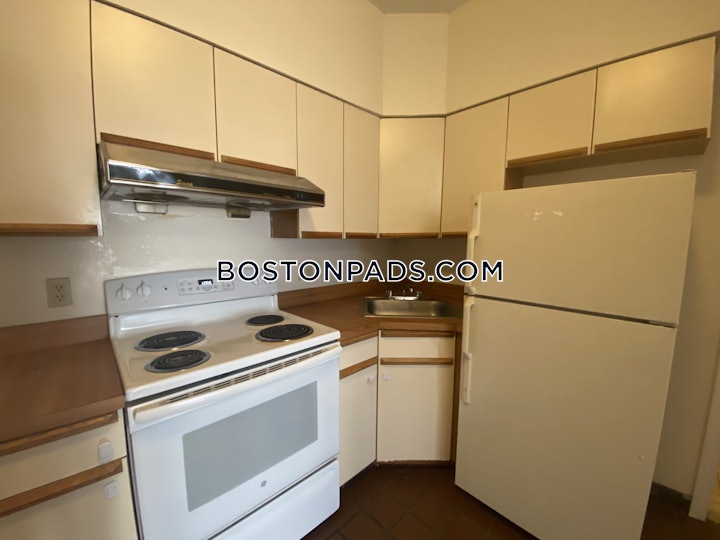 downtown-apartment-for-rent-1-bedroom-1-bath-boston-2600-72720 