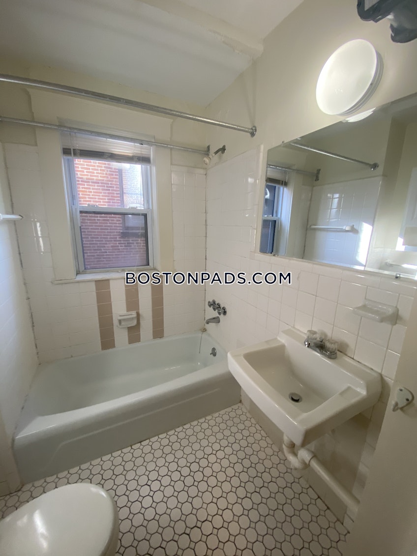 Boston - $3,000 /month