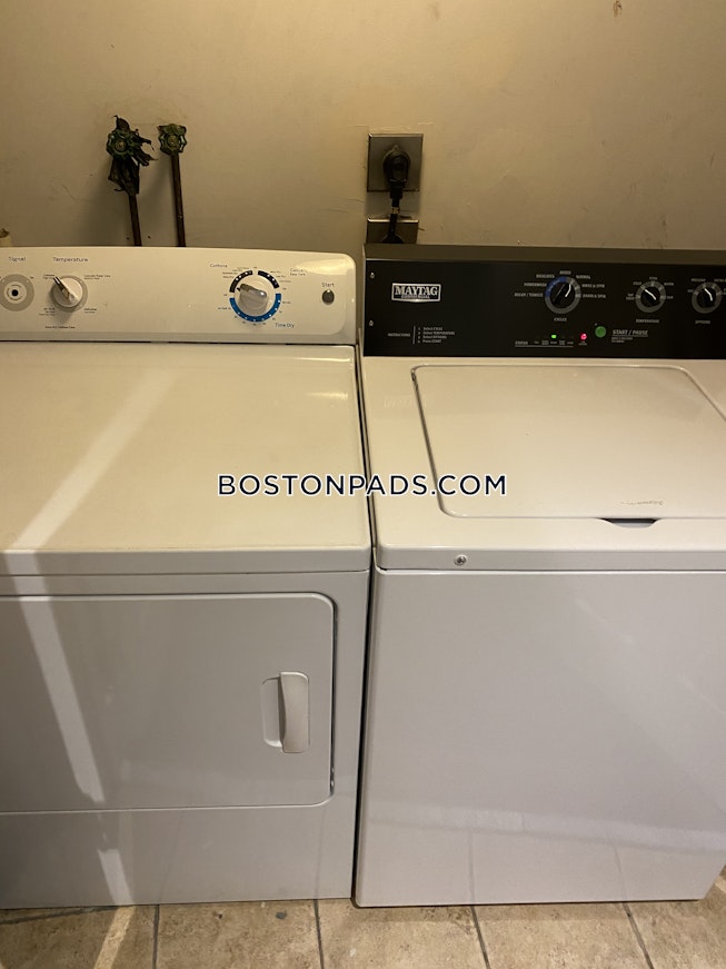 Boston - $6,800 /mo