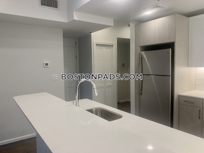 Brookline - $5,800 /mo