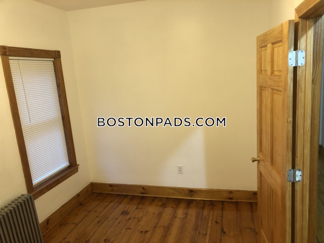 Somerville - $3,300 /mo