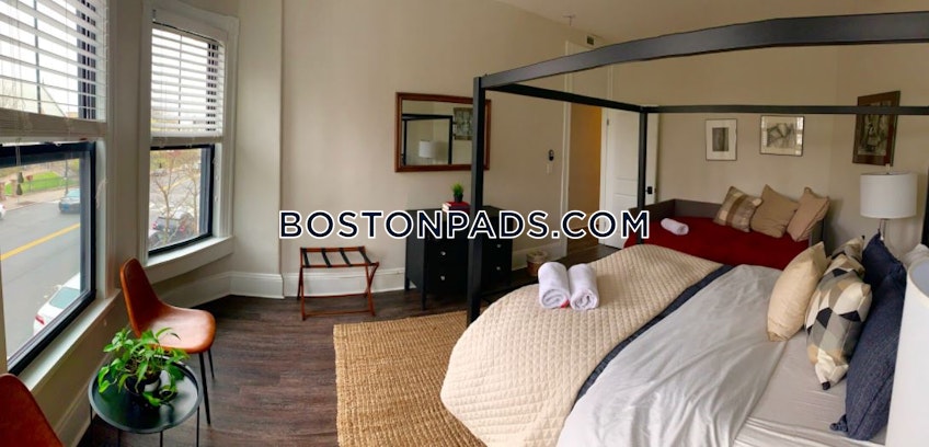 Boston - $4,500 /month