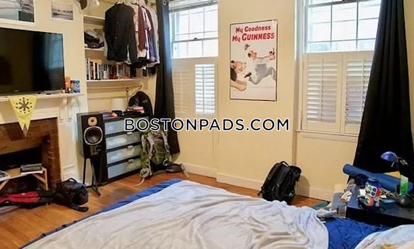 Boston - $2,800 /month