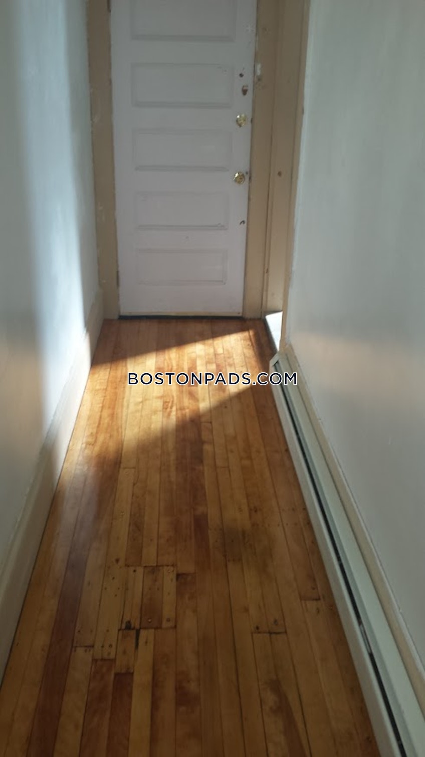 Boston - $5,000 /month