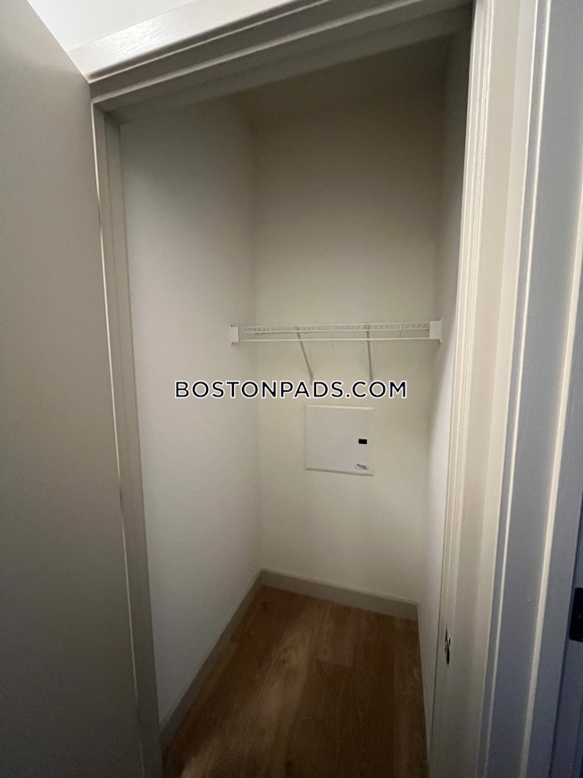 Cambridge - $4,748 /mo