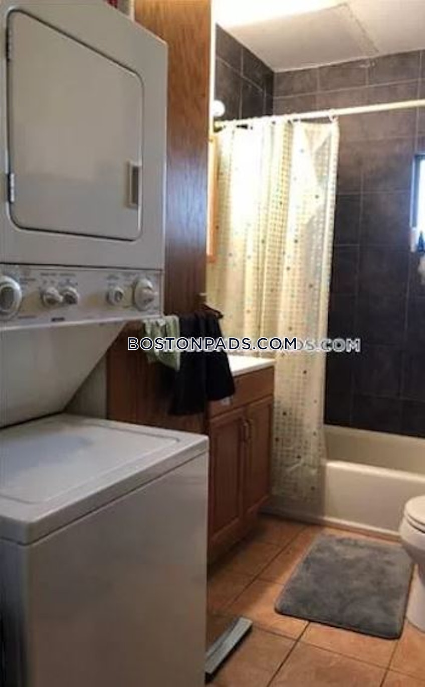 Boston - $4,000 /month