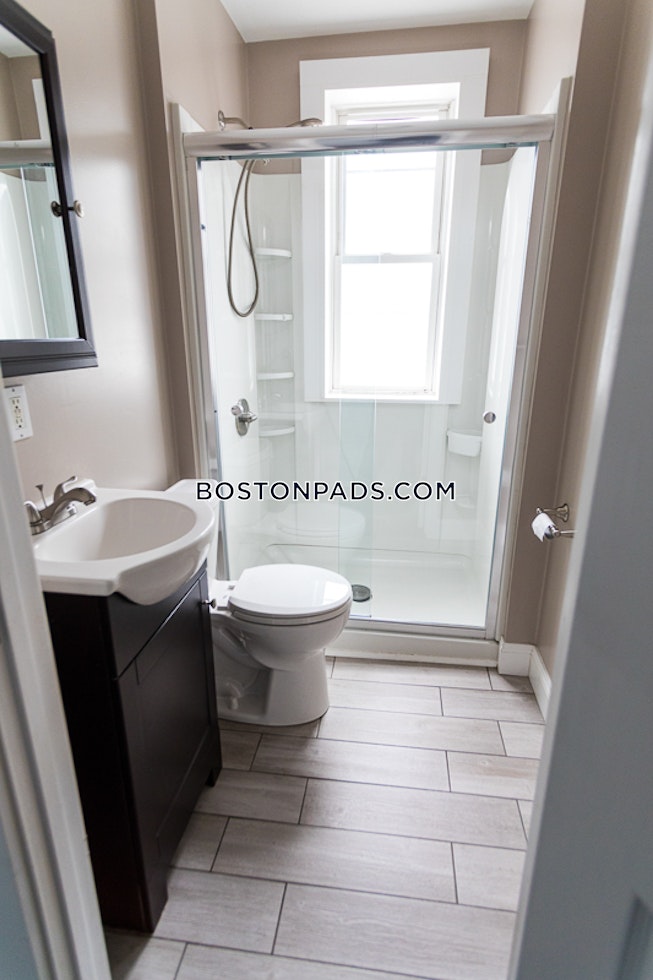 Boston - $4,200 /mo