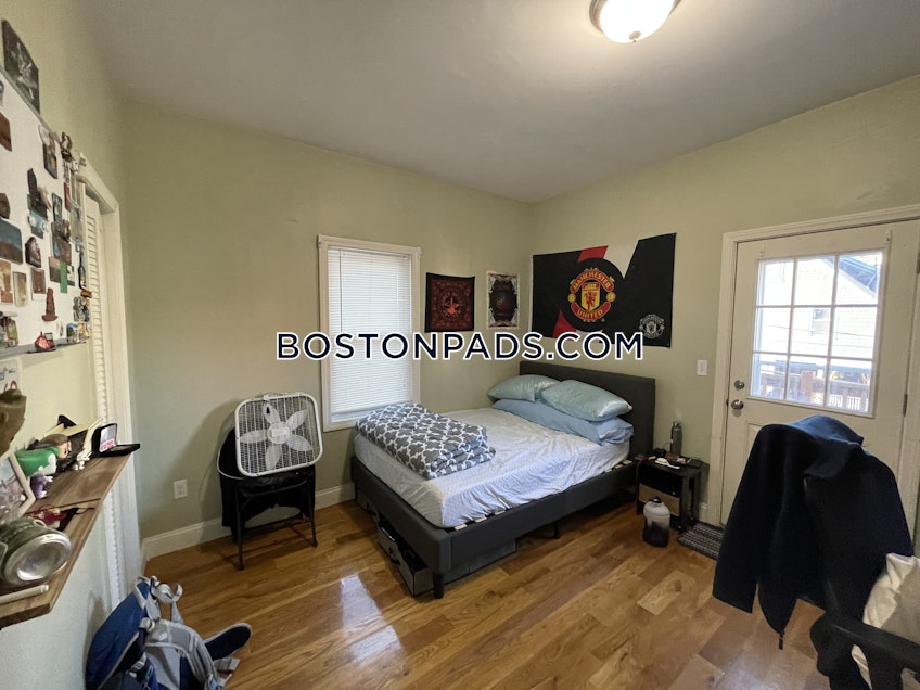 Boston - $5,350 /month