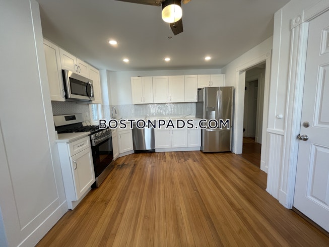 Brookline - $3,600 /mo