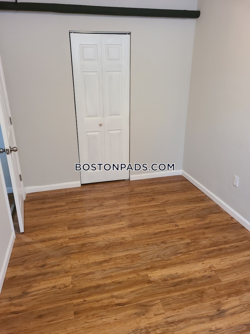 Boston - $5,180 /month
