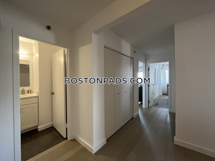 Boston - $4,830 /month