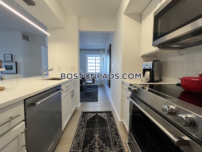 Boston - $4,569 /month