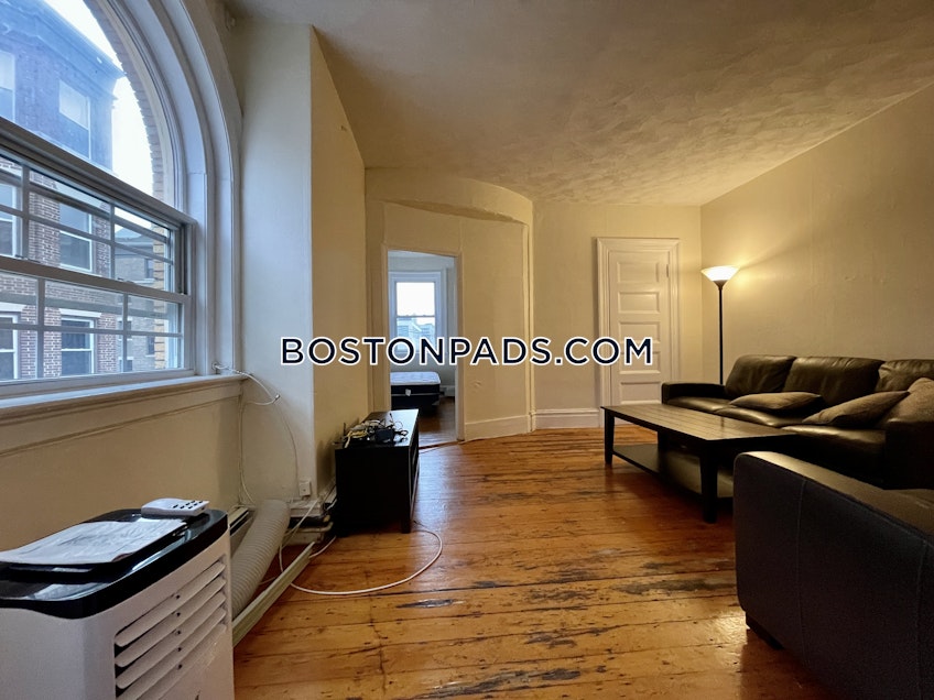 Brookline - $3,700 /month