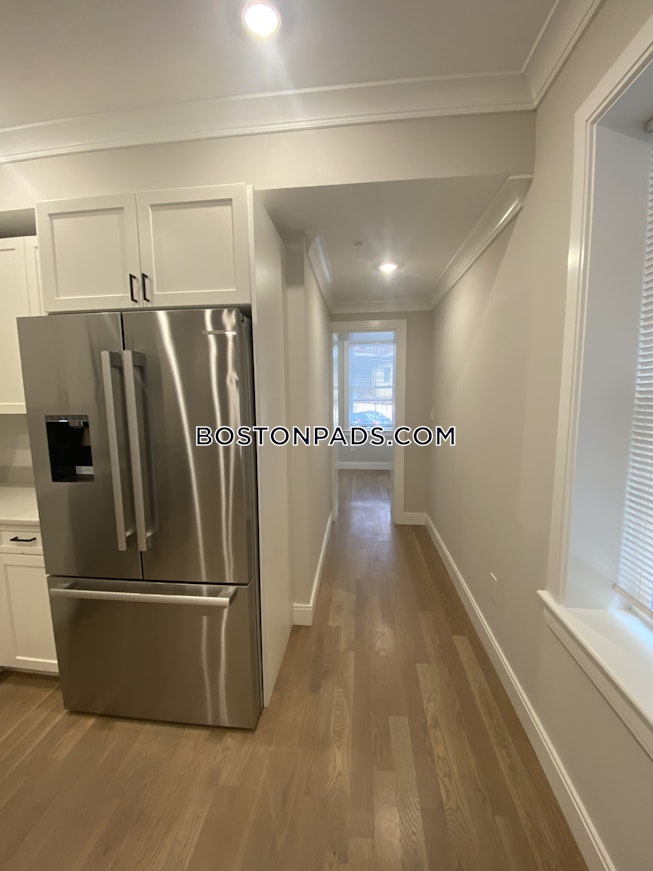 Boston - $3,950 /mo