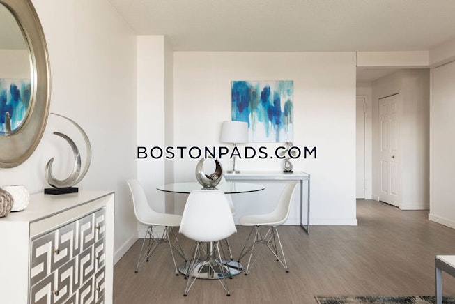 Boston - $2,180 /mo