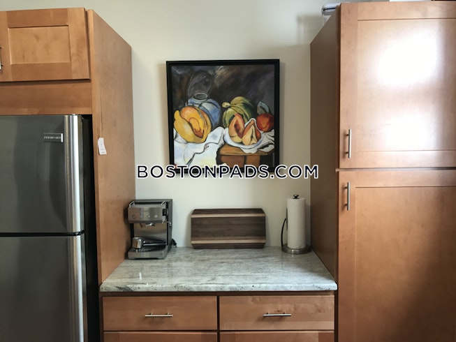 Cambridge - $3,000 /mo