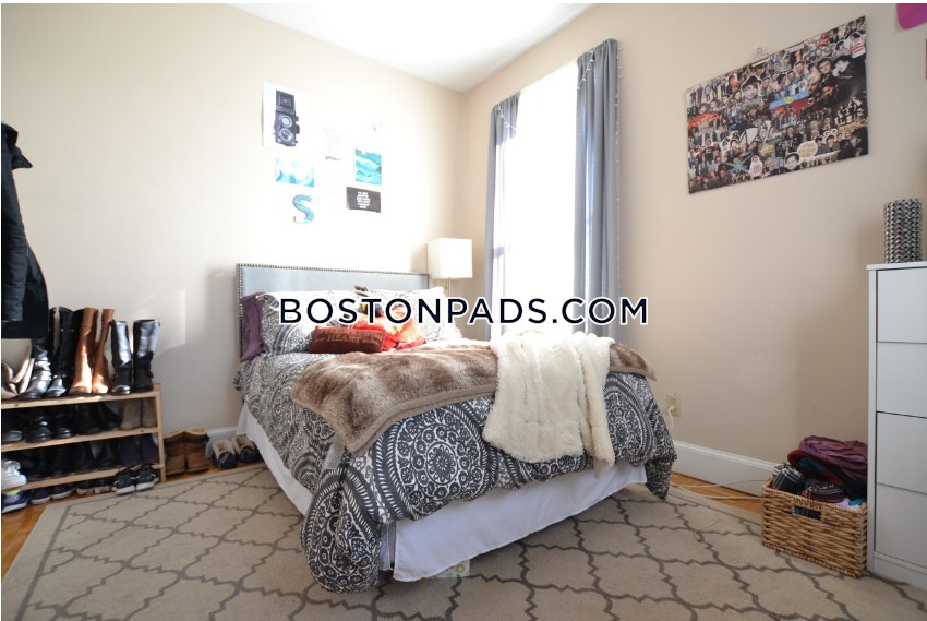 Boston - $4,640