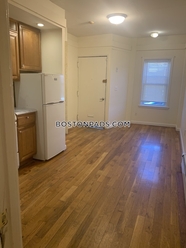 Somerville - $1,675 /mo