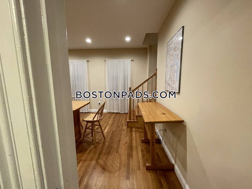 Boston - $5,000 /month