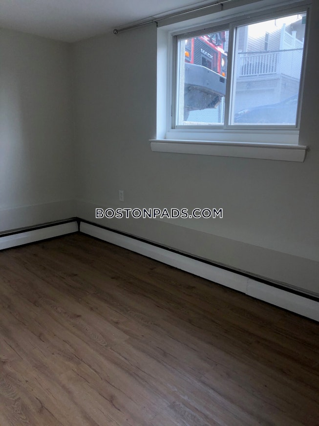 Boston - $2,800 /mo